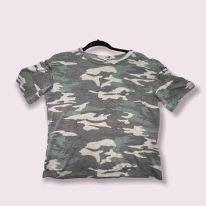Fitz + Eddi Cropped Short Sleeve Camo Tee Size Medium